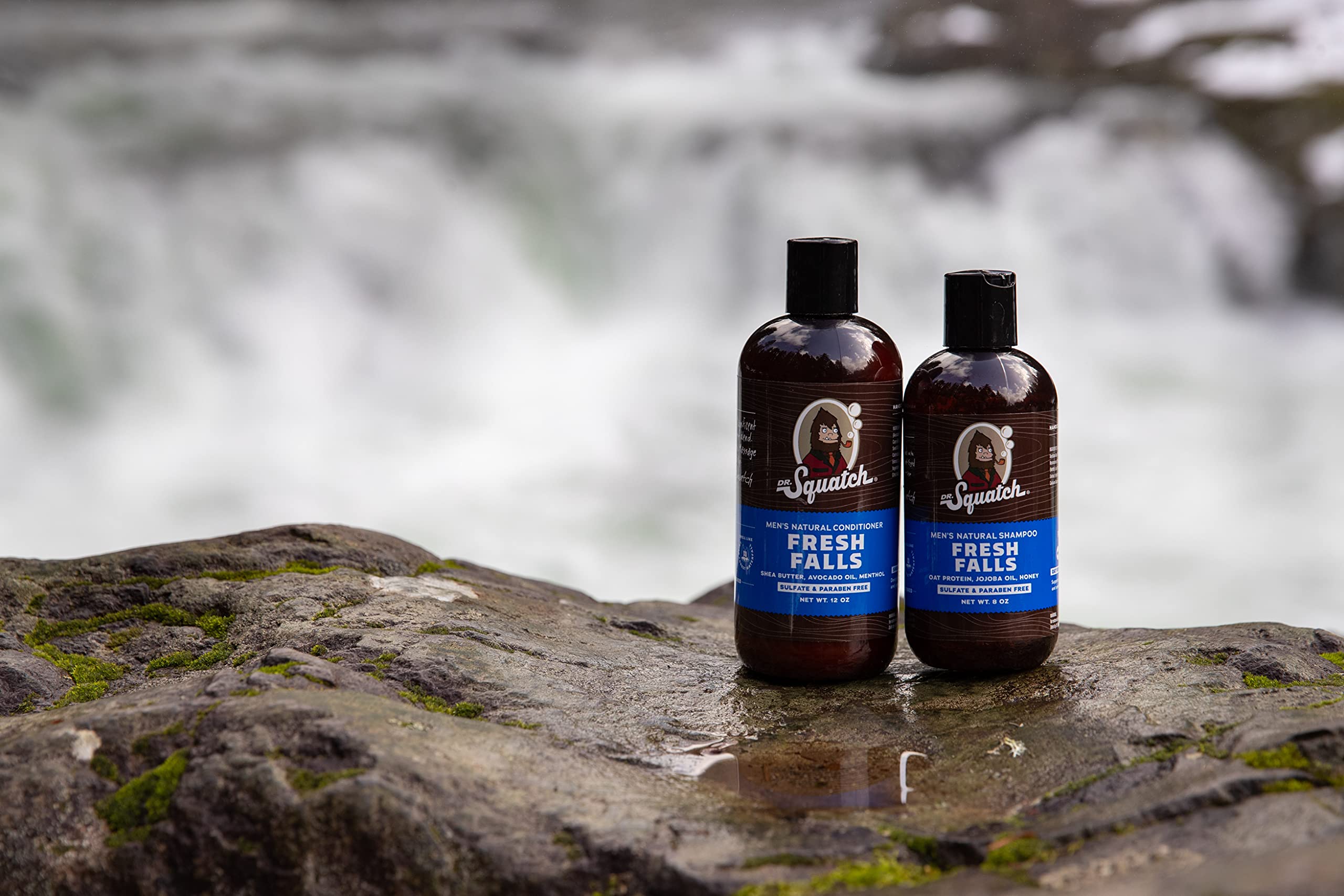 Dr Squatch Fresh Falls cap closeup highlights natural fragrance and authentic mens grooming appeal