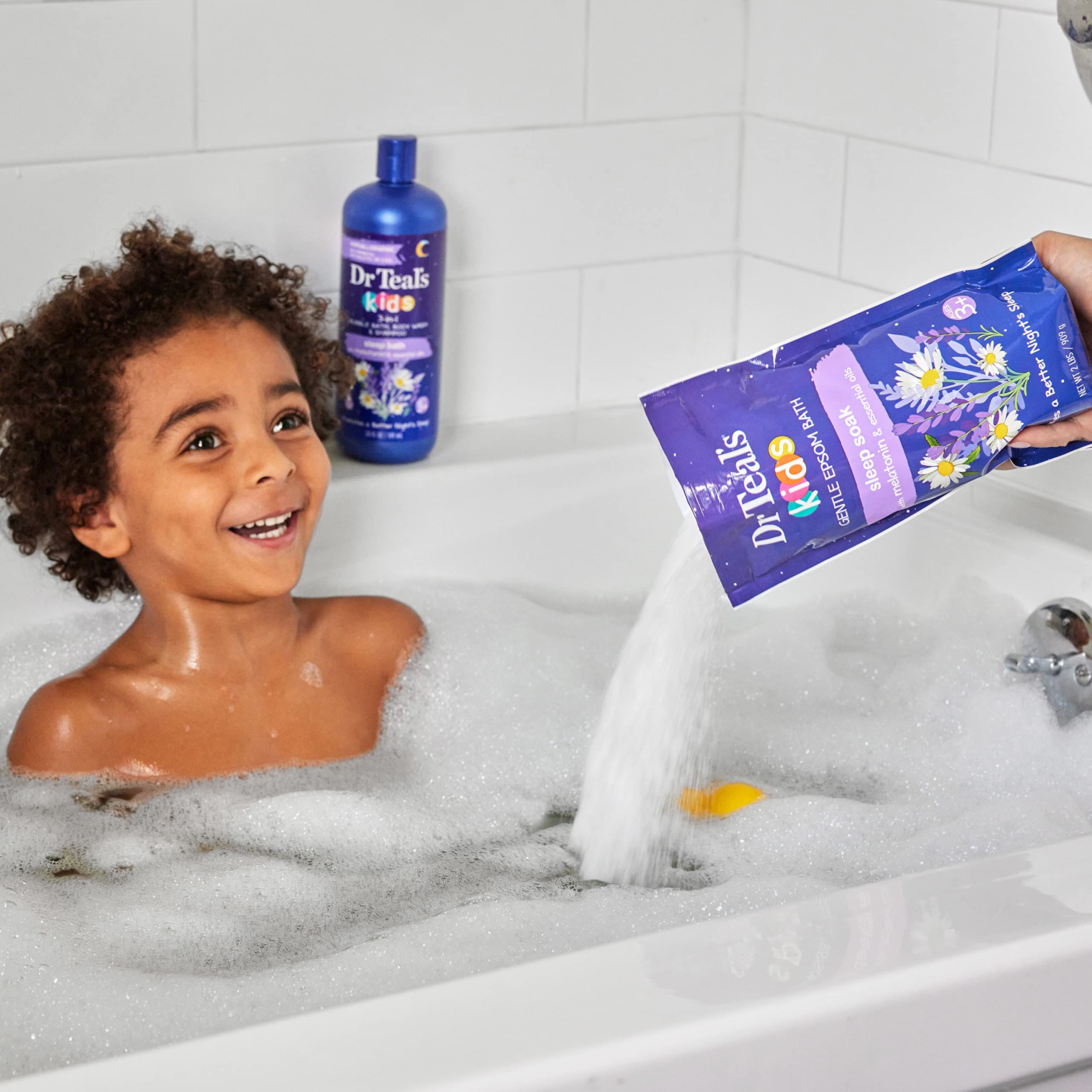 Escena de baño nocturno con Dr Teal's Kids para dormir