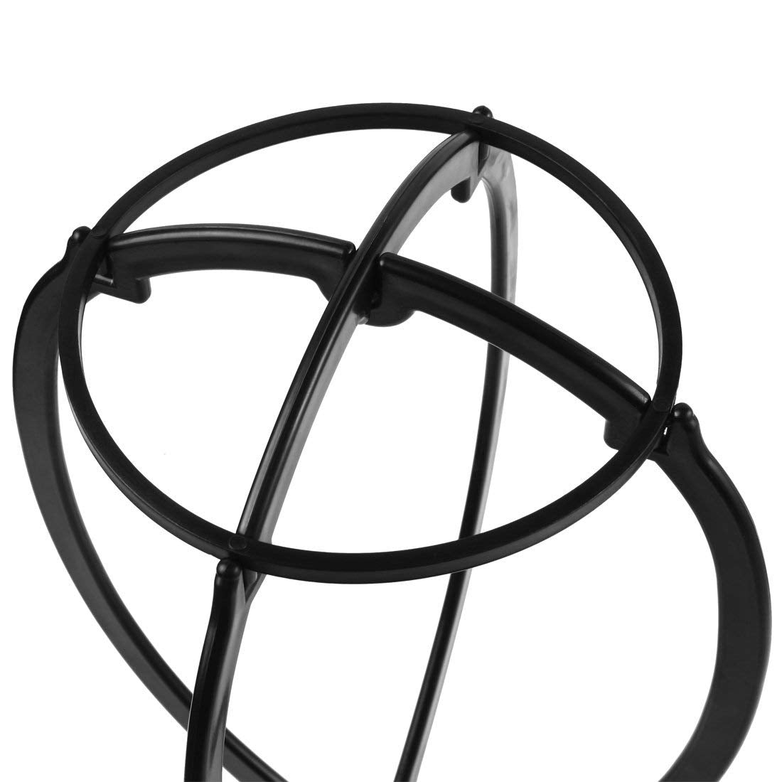 Dreamlover stand helps reduce new-wig odors during setup