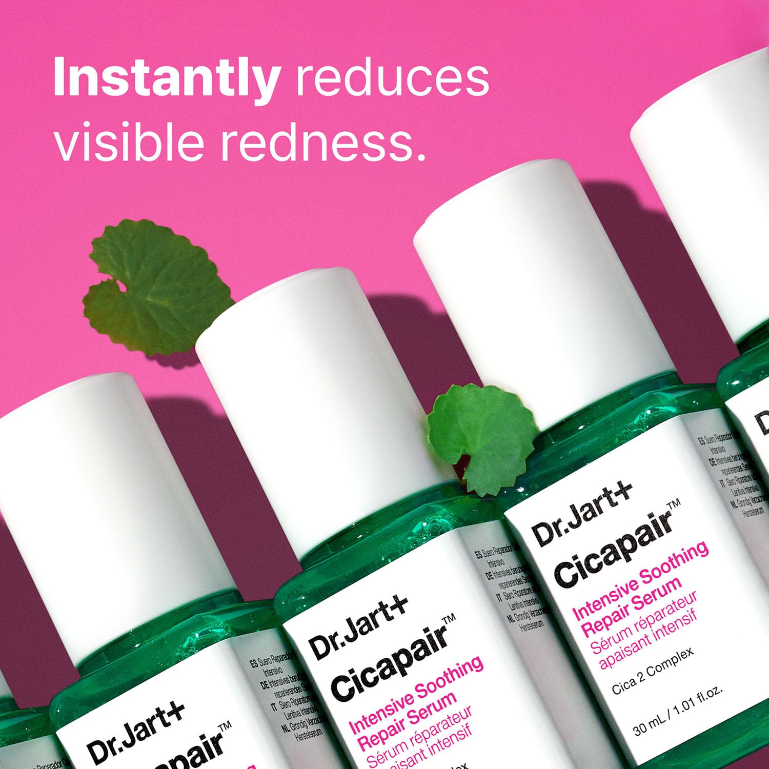 Packaging box emphasizes Centella Asiatica and clean ingredients