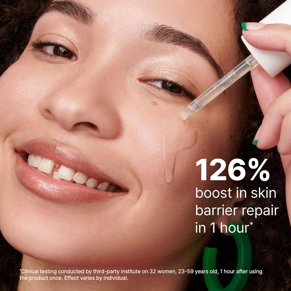 Pump dispense action demonstrates easy, clean serum application