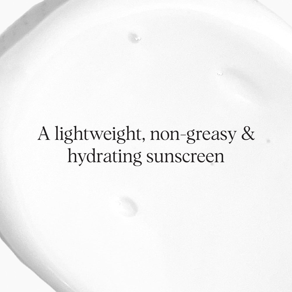 DRMTLGY SmrtSun SPF 45 clear finish ideal under makeup.