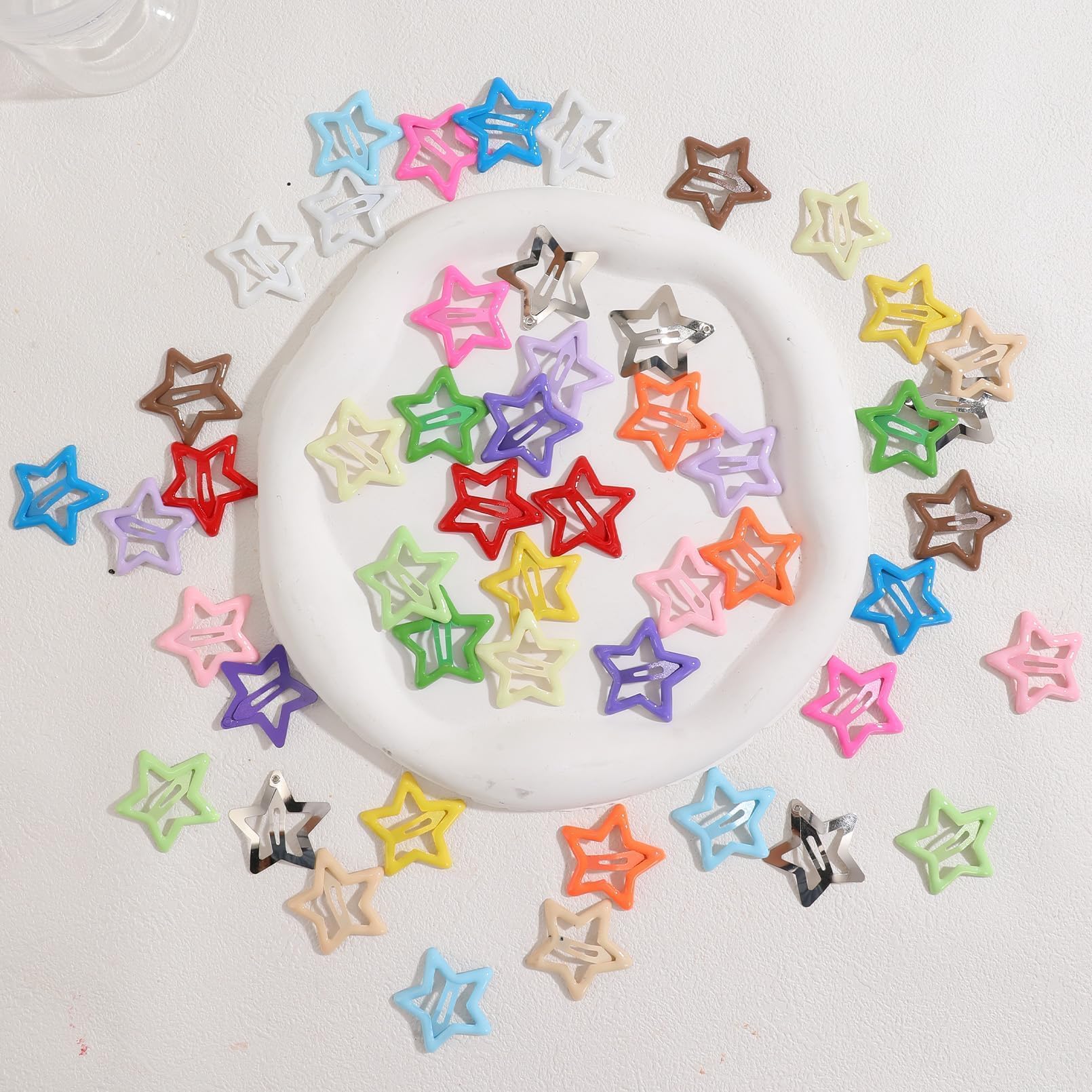 Drnytunk star hair clip worn by girls and women for daily use.