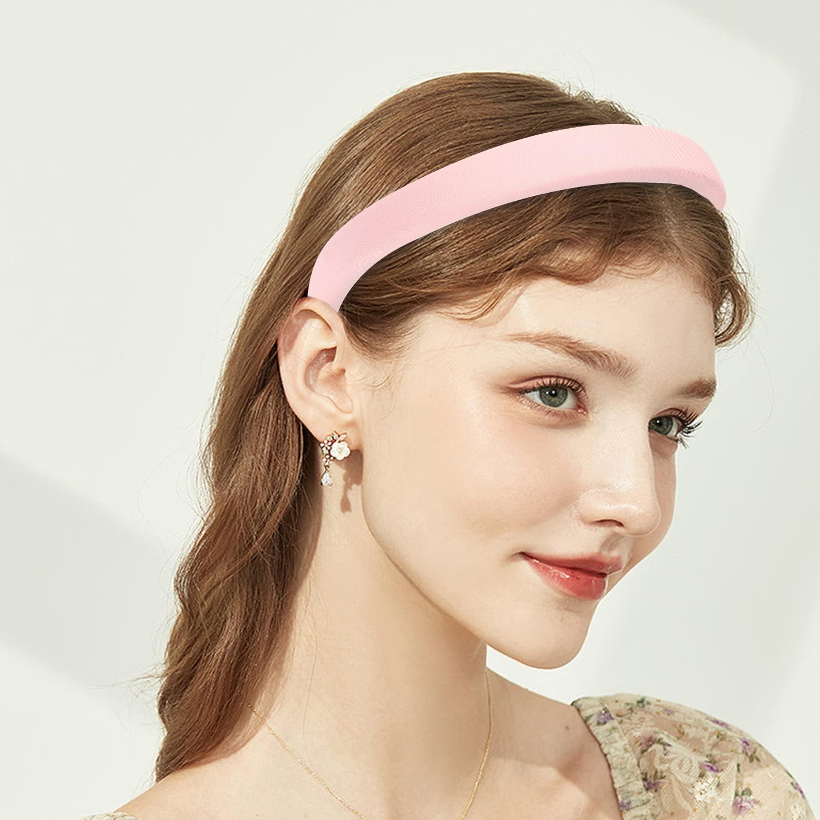 Drnytunk headband non-slip design keeps hairstyles in place.