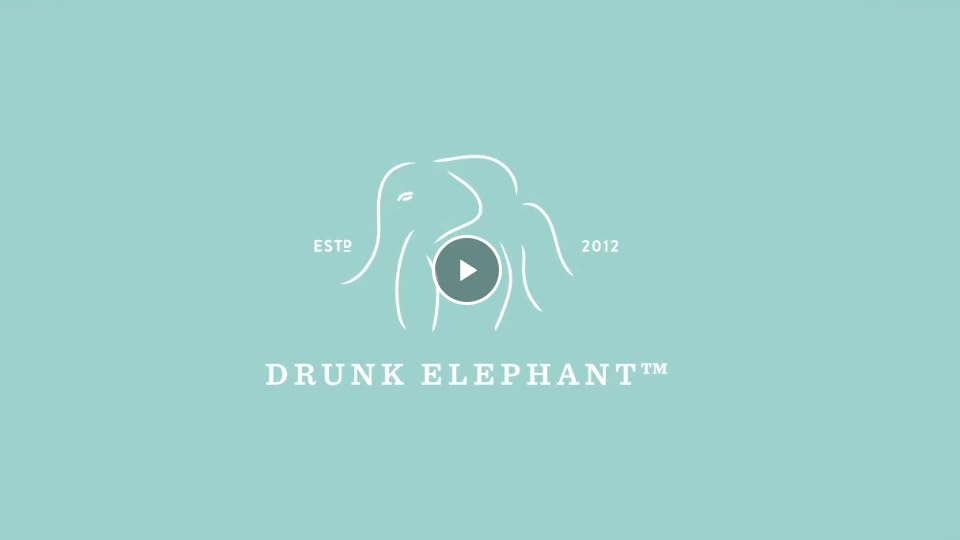 Drunk Elephant Slaai: deja un resplandor humedo tras la limpieza.