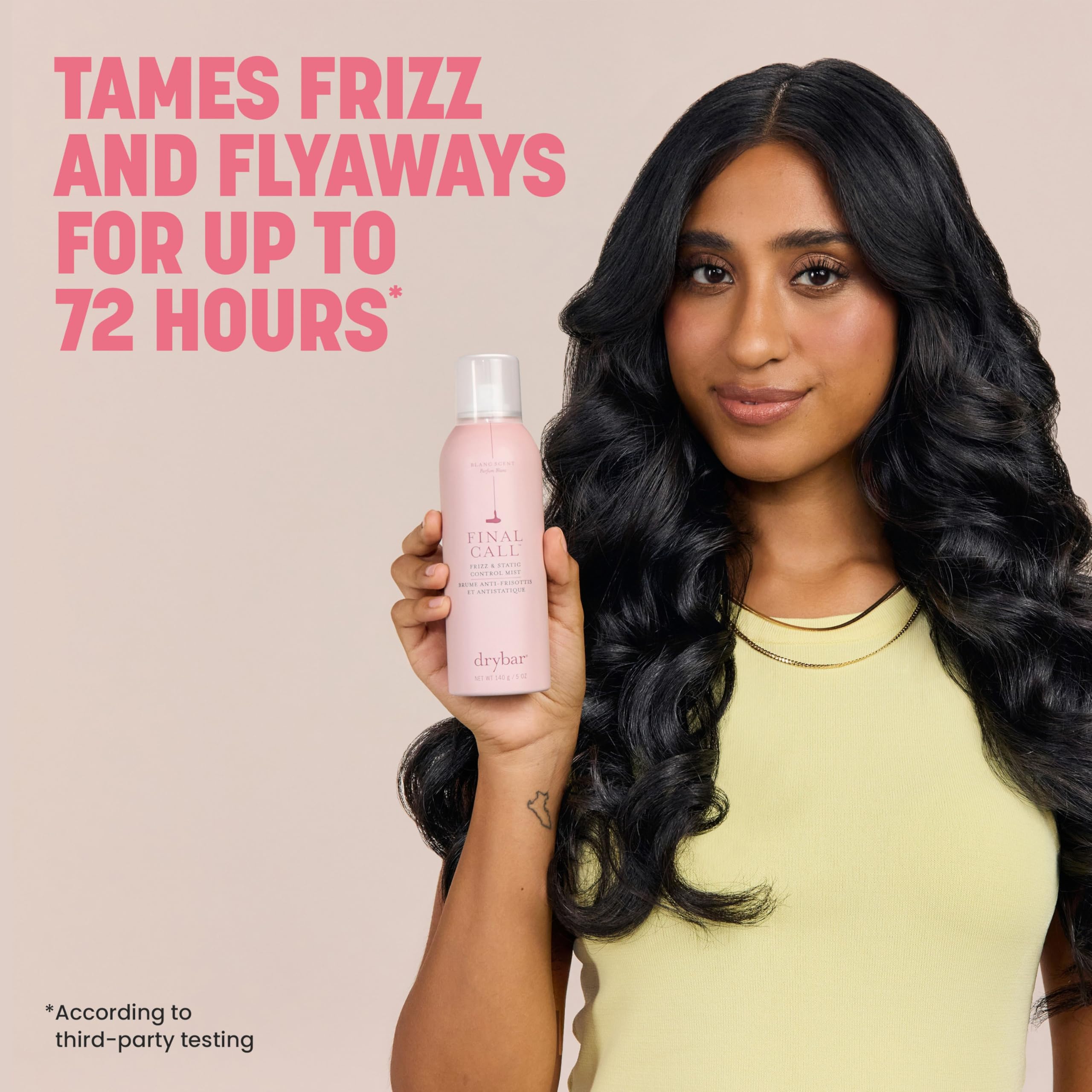 Drybar Final Call Mist incorpora aceites Monoi y coco para suavidad.