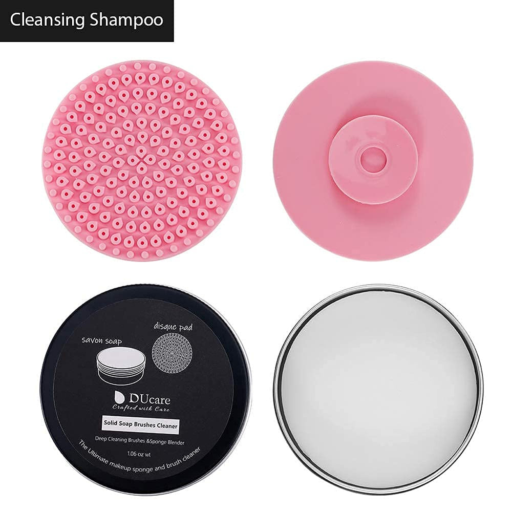 DUcare bowl-foldable cleansing pad in use for thorough brush cleaning.