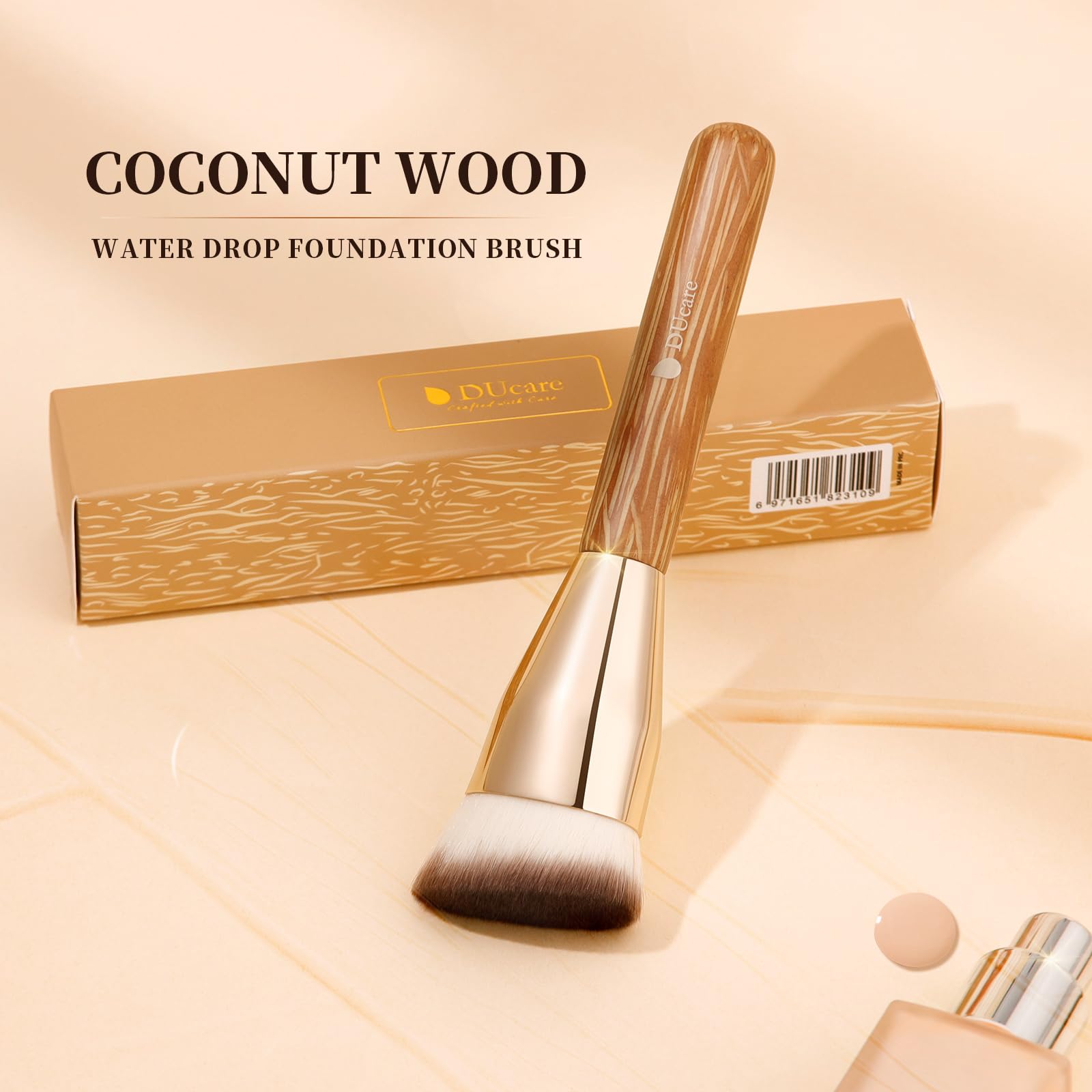 DUcare brush box packaging keeps tools organized and ready for gifting.