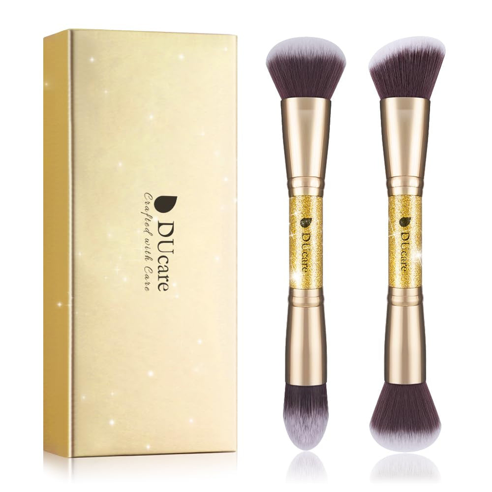 DUcare duo end brush foundation buffer for smooth, even coverage.
