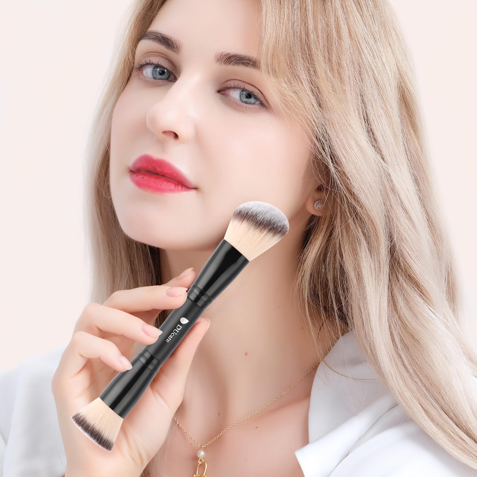 DUcare foundation brush gift-ready elegant tool for beginners and pros
