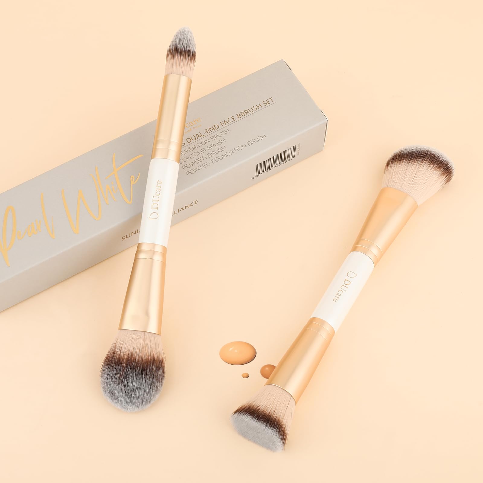 DUcare handmade brush handle enhances grip and control during makeup