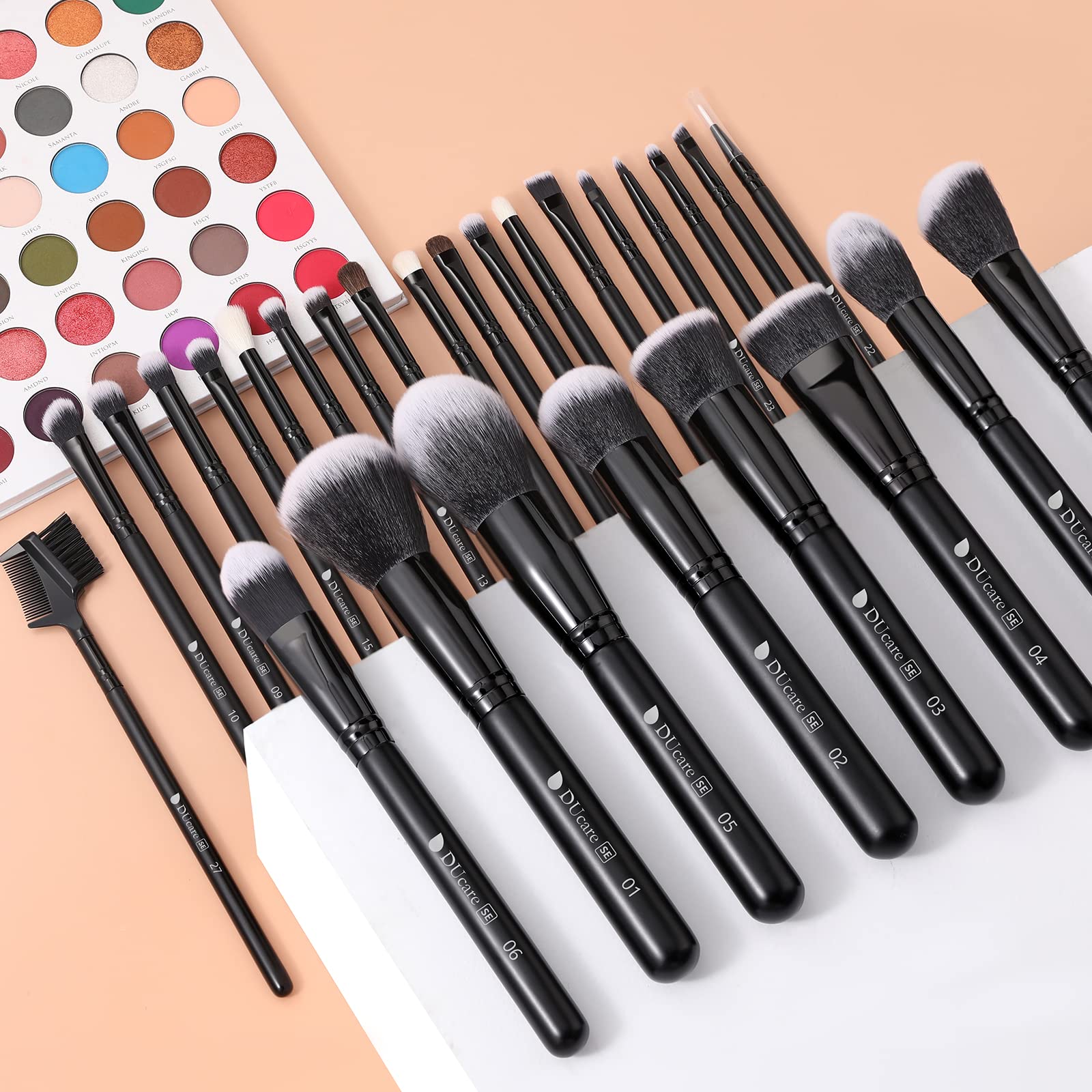 DUcare numbered brushes with a professional guide for easy technique learning.