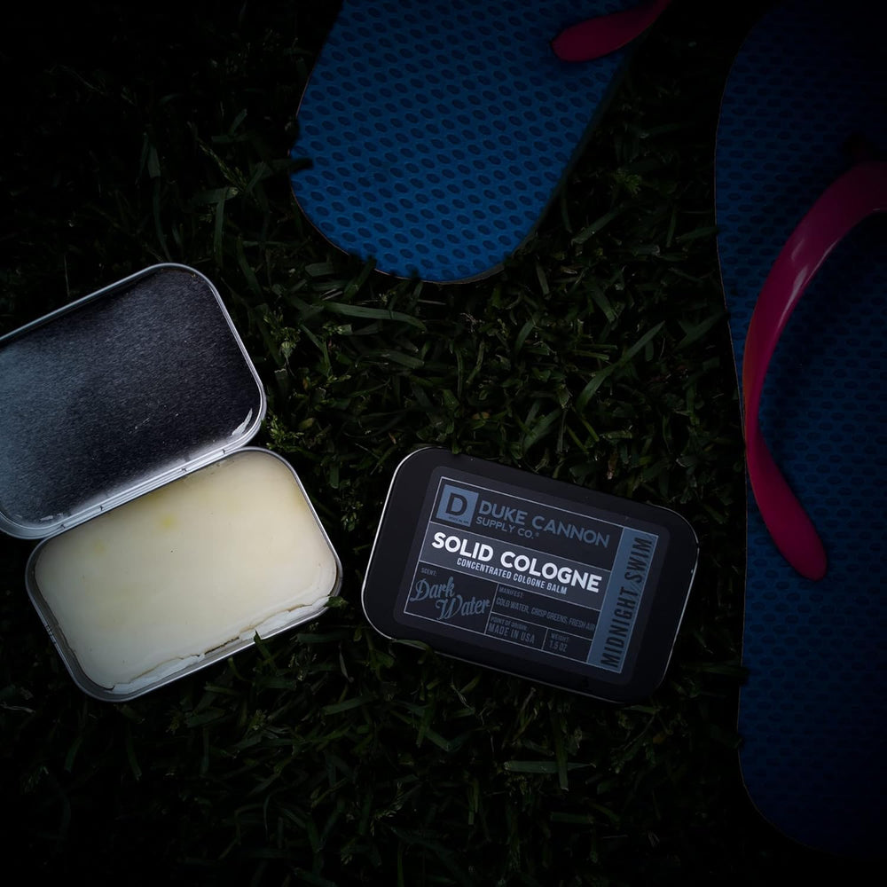 Label close-up communicates premium oceanic-green blend and modern fragrance notes.