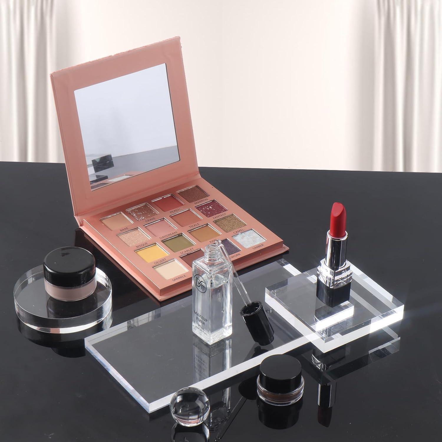 DuralineMakeupFixer, resultado resistente al agua, mejora la durabilidad del maquillaje.