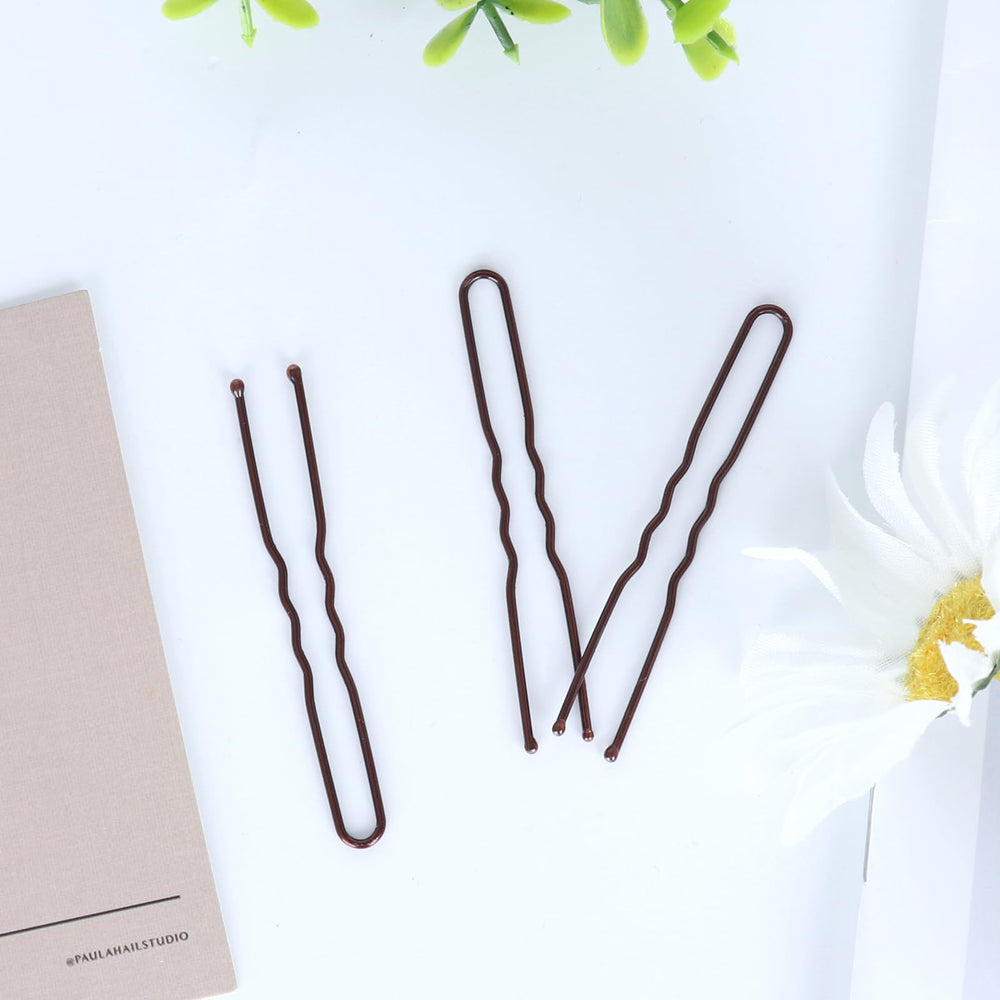 Dysalic brown U-shaped pins ideal for weddings or parties on all hair types.