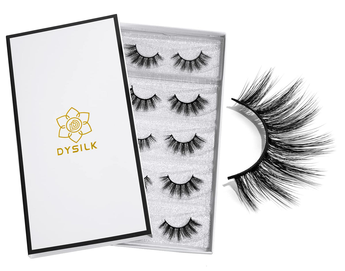 DYSILK natural lash pack with five pairs for daily wear and blending.