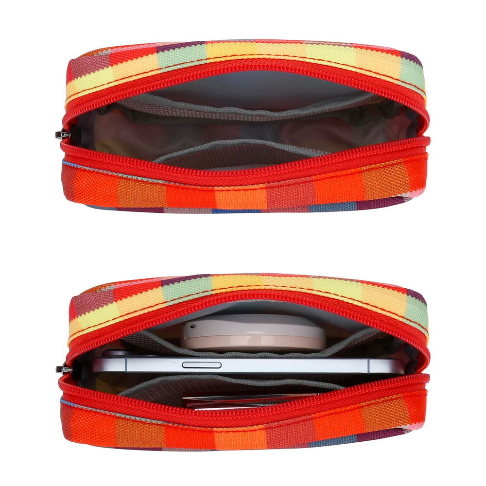 E-Tree checkered canvas detail highlights durable bag fabric