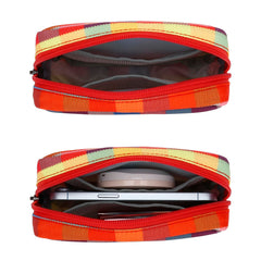 E-Tree checkered canvas detail highlights durable bag fabric