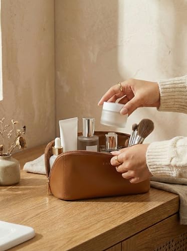 Eachy bag includes a sturdy handle for easy carrying.