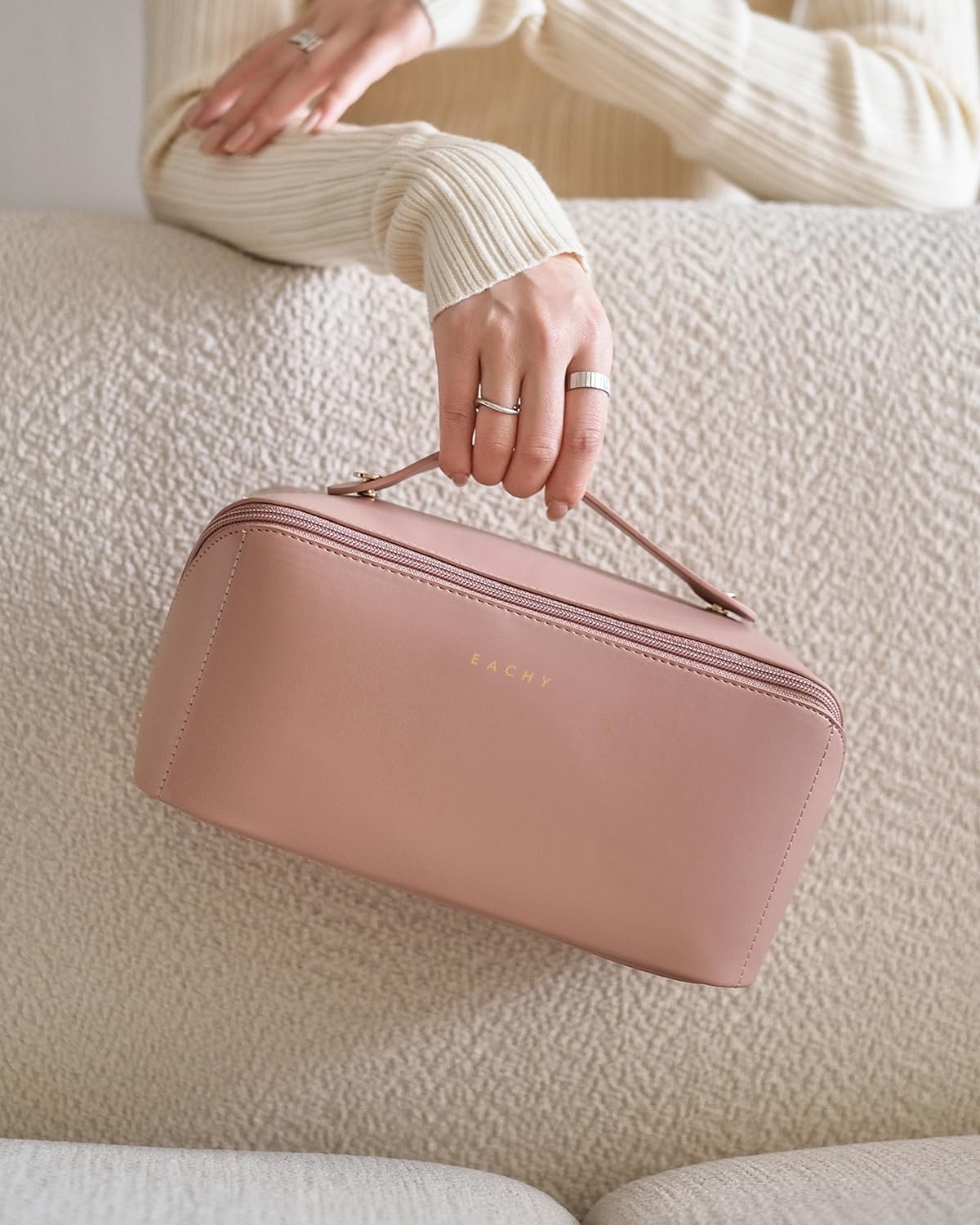 EACHY gift-ready makeup bag suitable for birthdays or holidays.