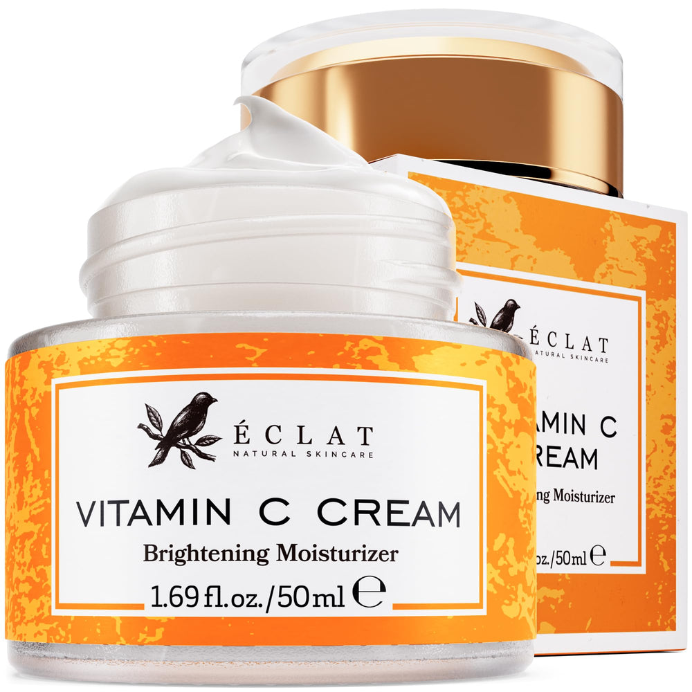 Botella de Eclat Skincare Vitamin C ilumina el tono de piel.