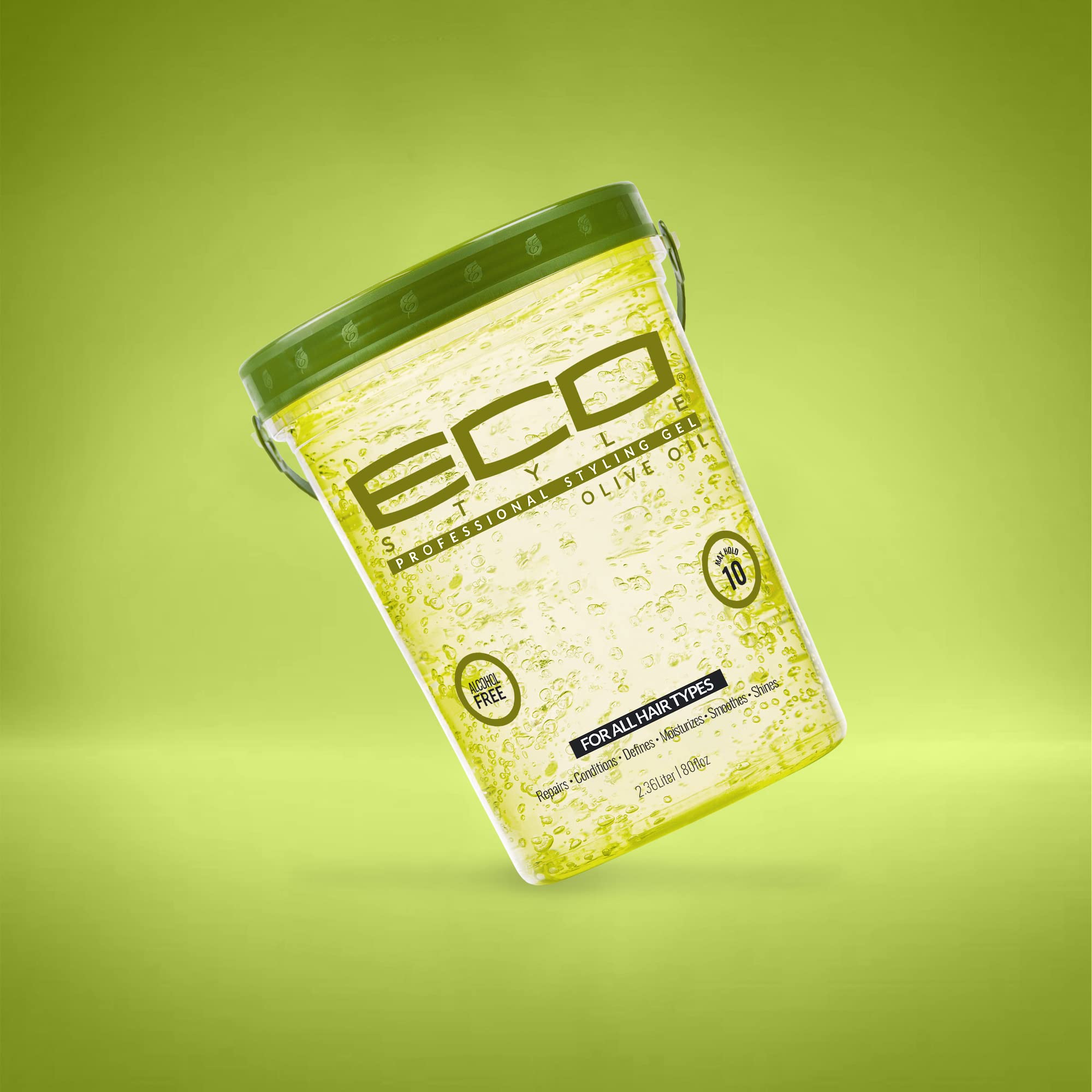 Eco Style Olive Oil Styling Gel demonstrates even distribution during hair application.