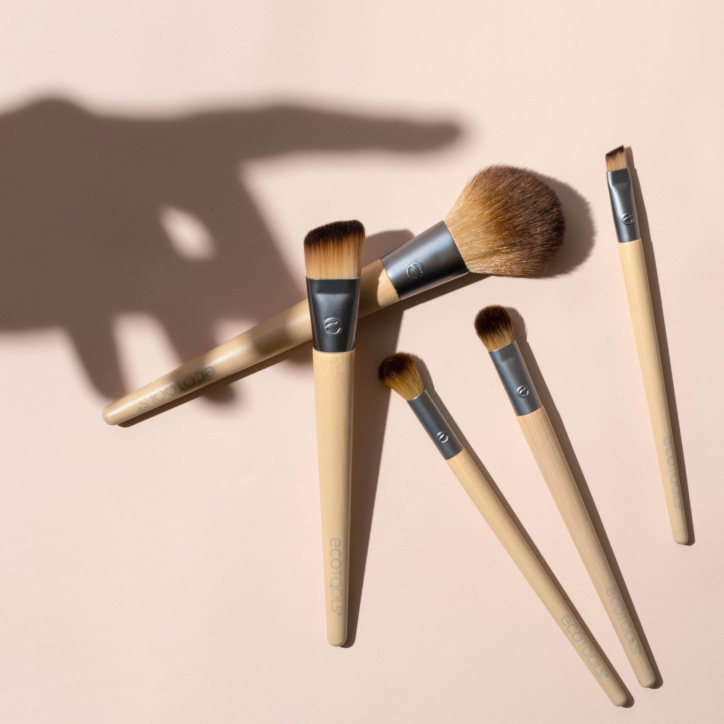 Angled liner brush from EcoTools for sharp, defined lines.