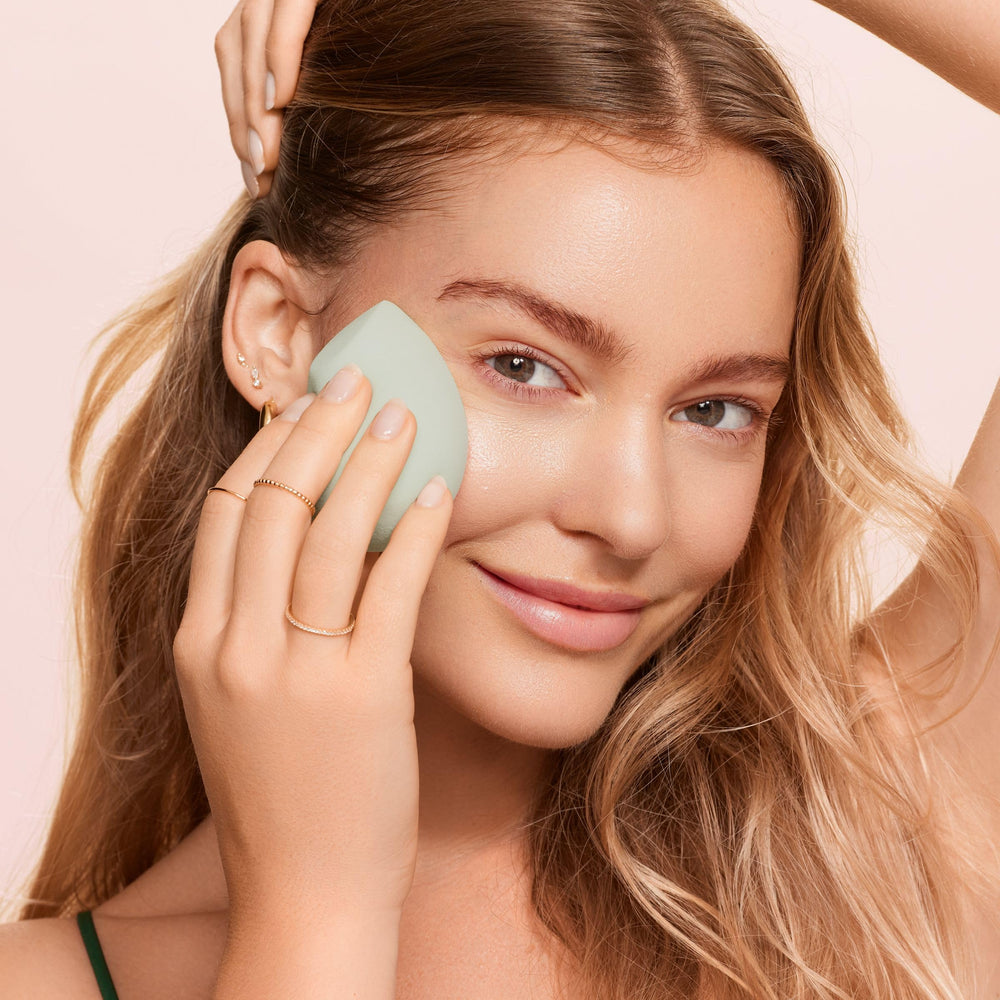 EcoTools sponge is easy to clean with our gentle shampoo.