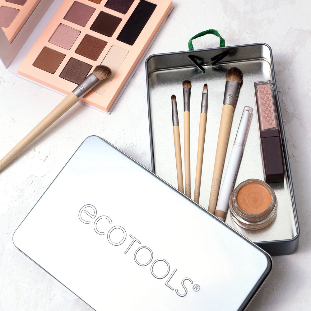 EcoTools Liner Smudge Brush for soft edges