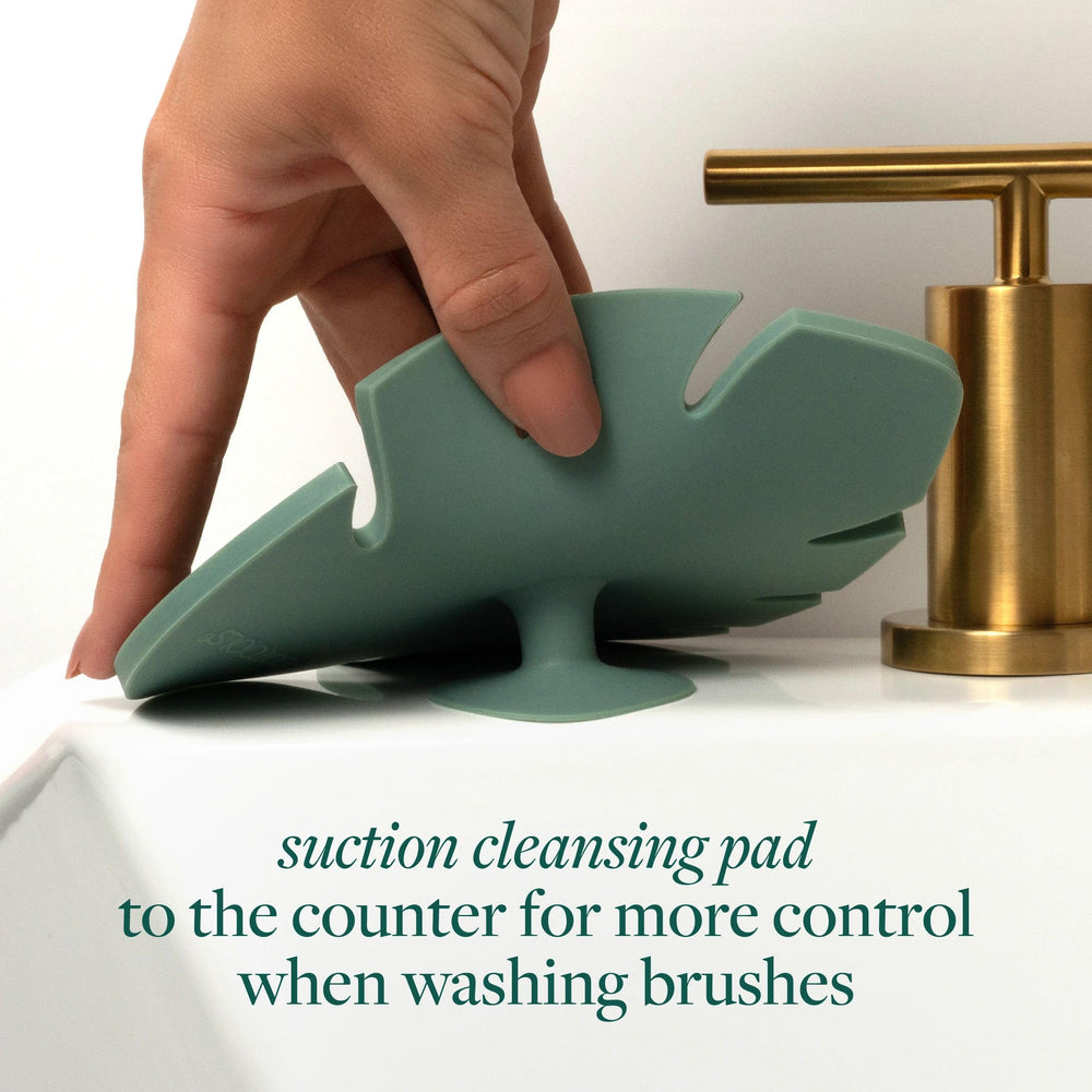 EcoTools parabens and phthalates-free formula for gentle cleaning