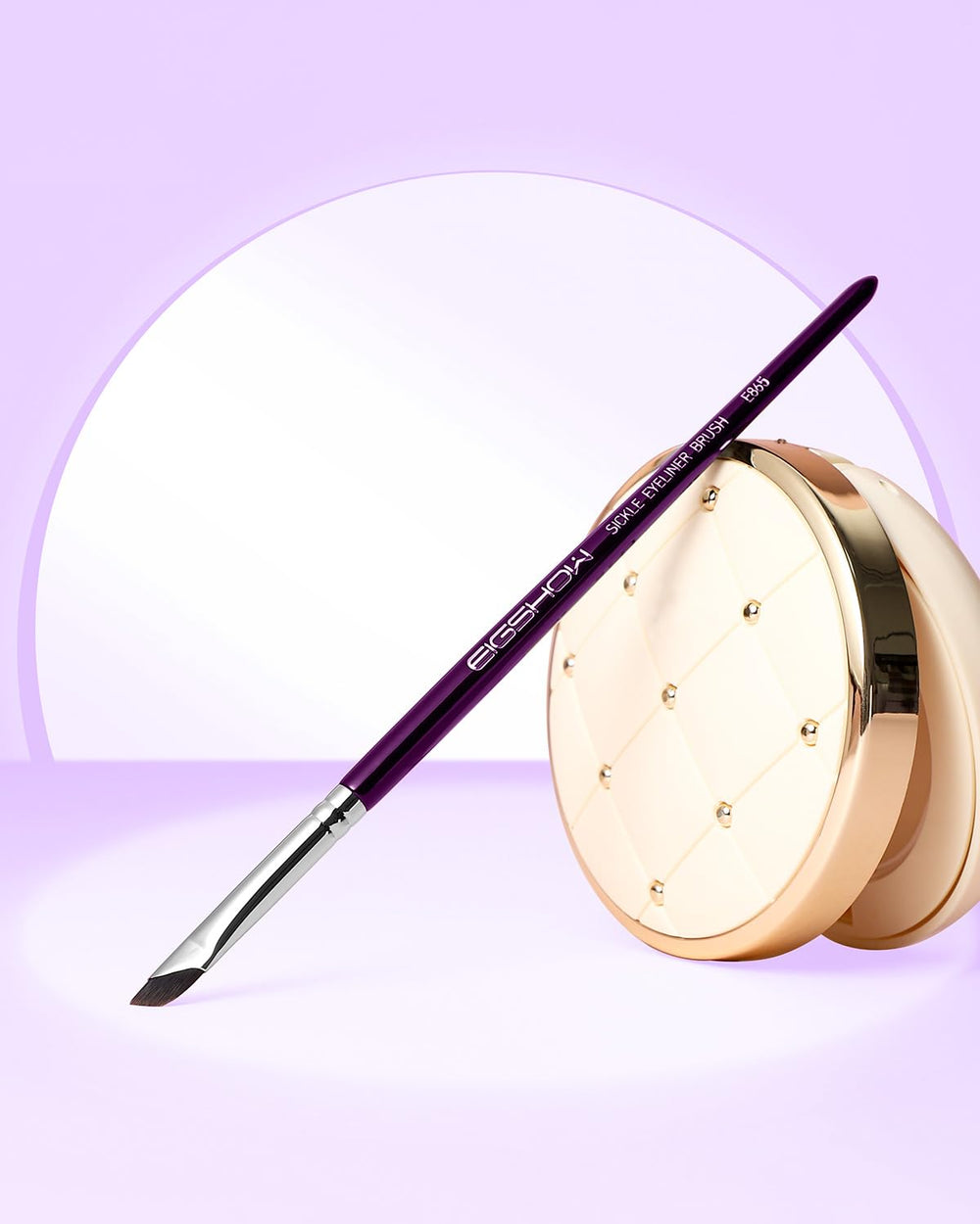 EIGSHOW E865 Purple precision-control design minimizes wobble during application.