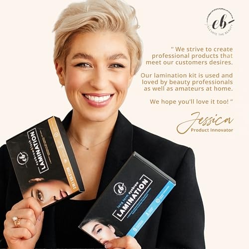 Elevate the Beauty kit on-the-go setup in a stylish bag.
