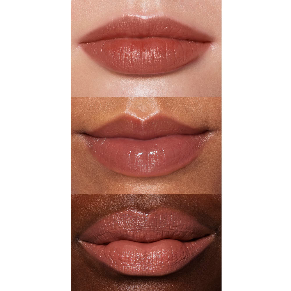 e.l.f. O Face Satin Lipstick nutre con marula, squalane y jojoba.