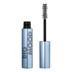 e.l.f. Big Mood Mascara envase y textura cremosa para una aplicación suave.