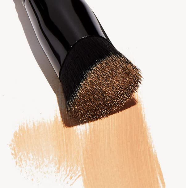 e.l.f. buffing brush edges and corners for precise contour
