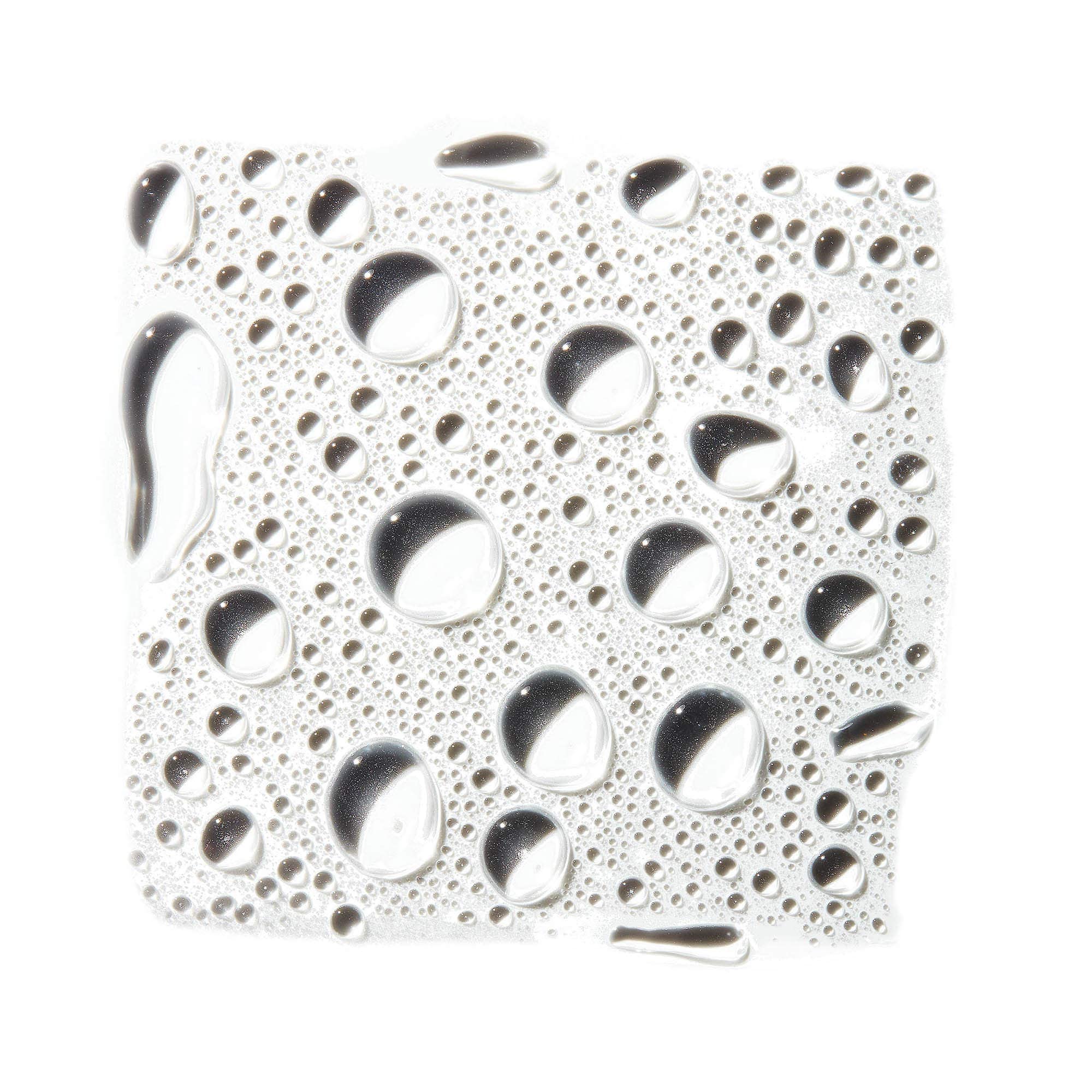 e.l.f. Daily Brush Cleaner air dry brush enables safe, efficient drying after cleansing