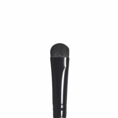e.l.f. Eyeshadow C Brush ideal for smoky eye use with dry or wet shadows