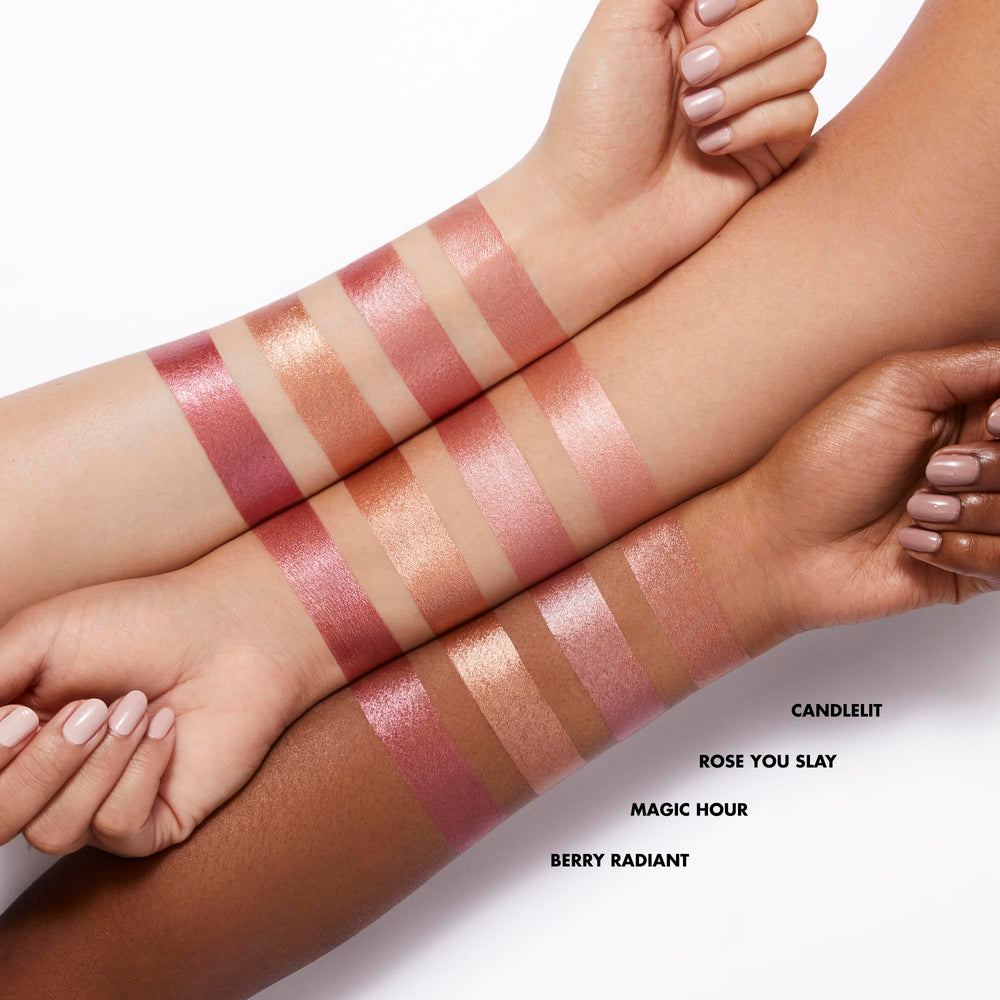 Halo Glow Blush Magic Hour ofrece luminosidad suave para la piel