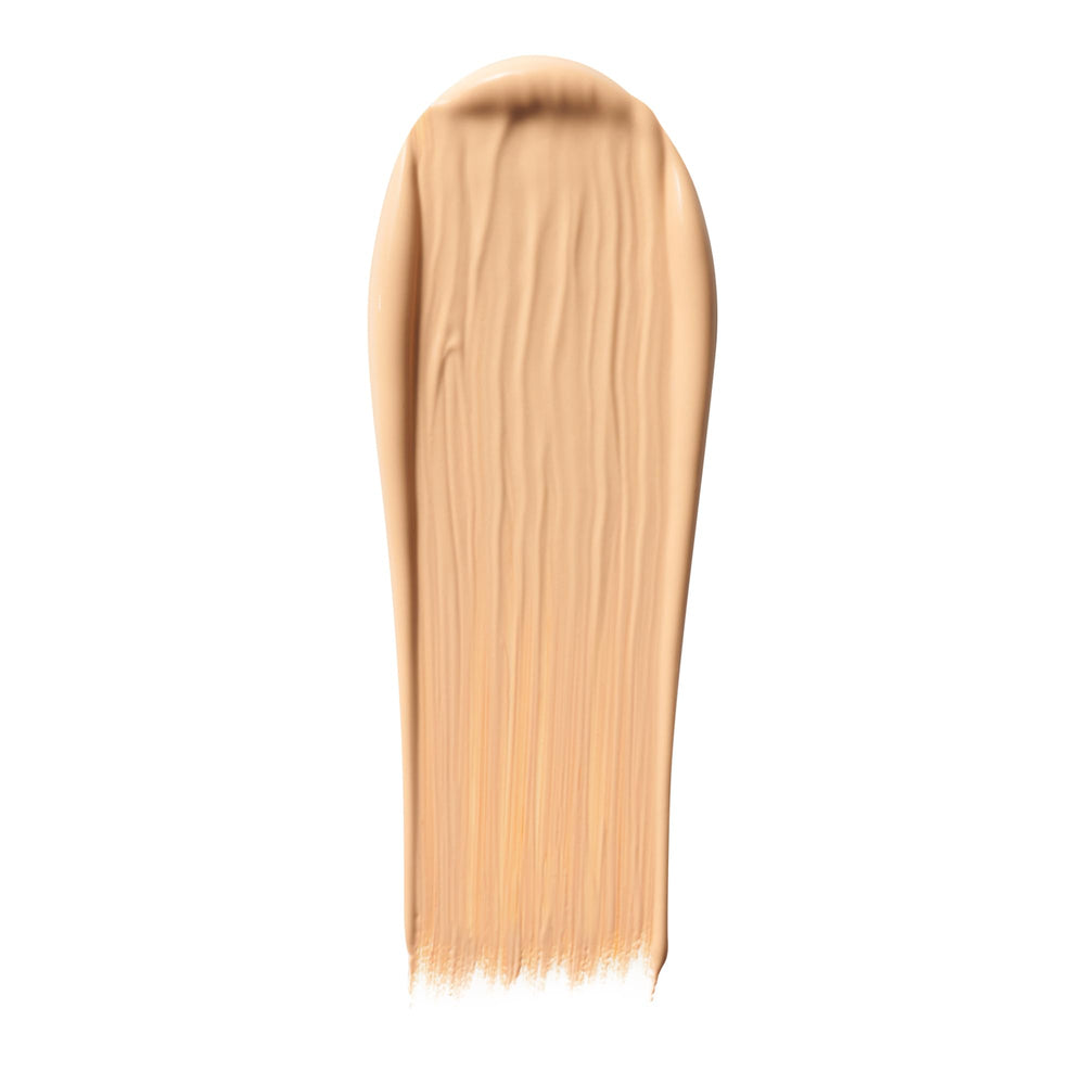 e.l.f. Hydrating Camo CC Cream muestra tono Fair 120 N para corrección suave.