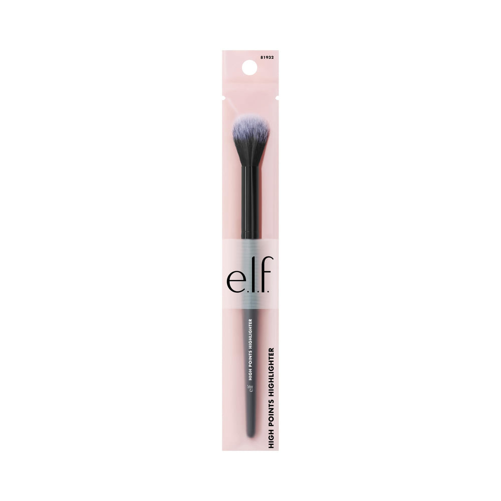 e.l.f. High Points Highlighter Brush closeup bristles for makeup glow.