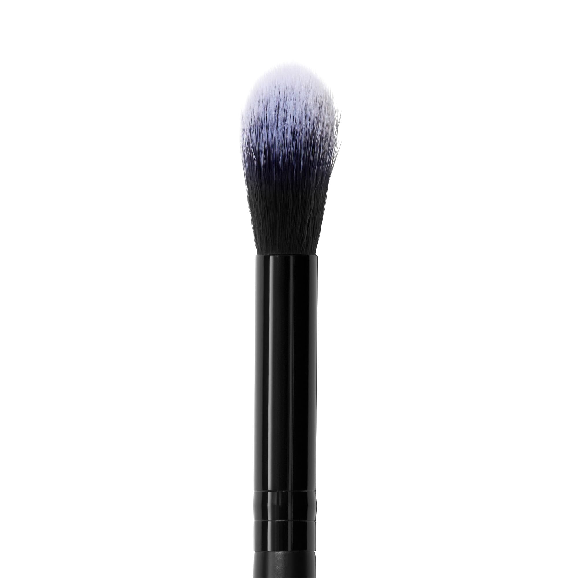 e.l.f. High Points Highlighter Brush soft bristles blend glow smoothly.