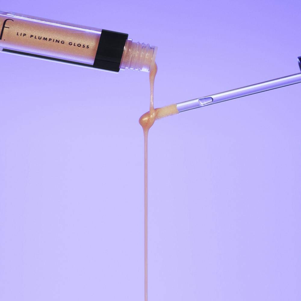 e.l.f. gloss labial Champagne Glam es ideal para oficina y salidas.