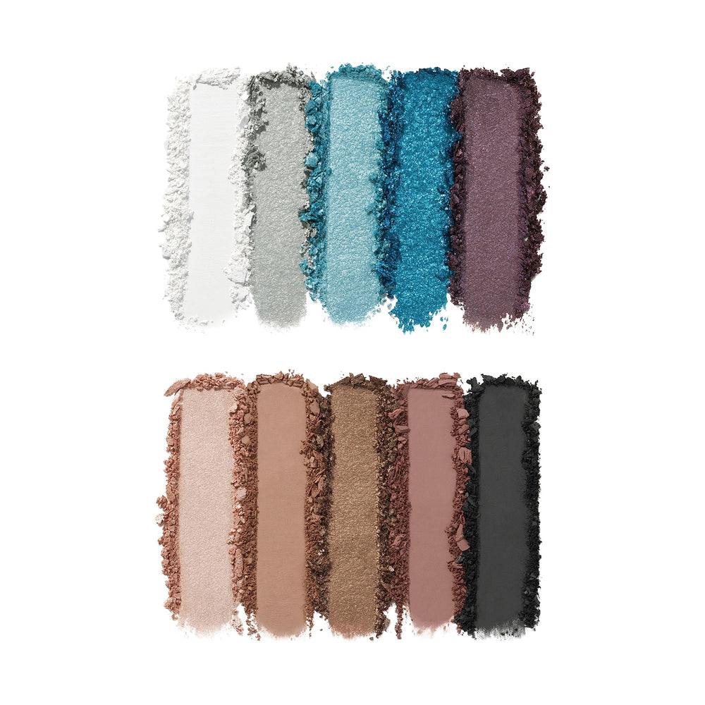 e.l.f. Perfect 10 Sombras azules para toques modernos y audaces.