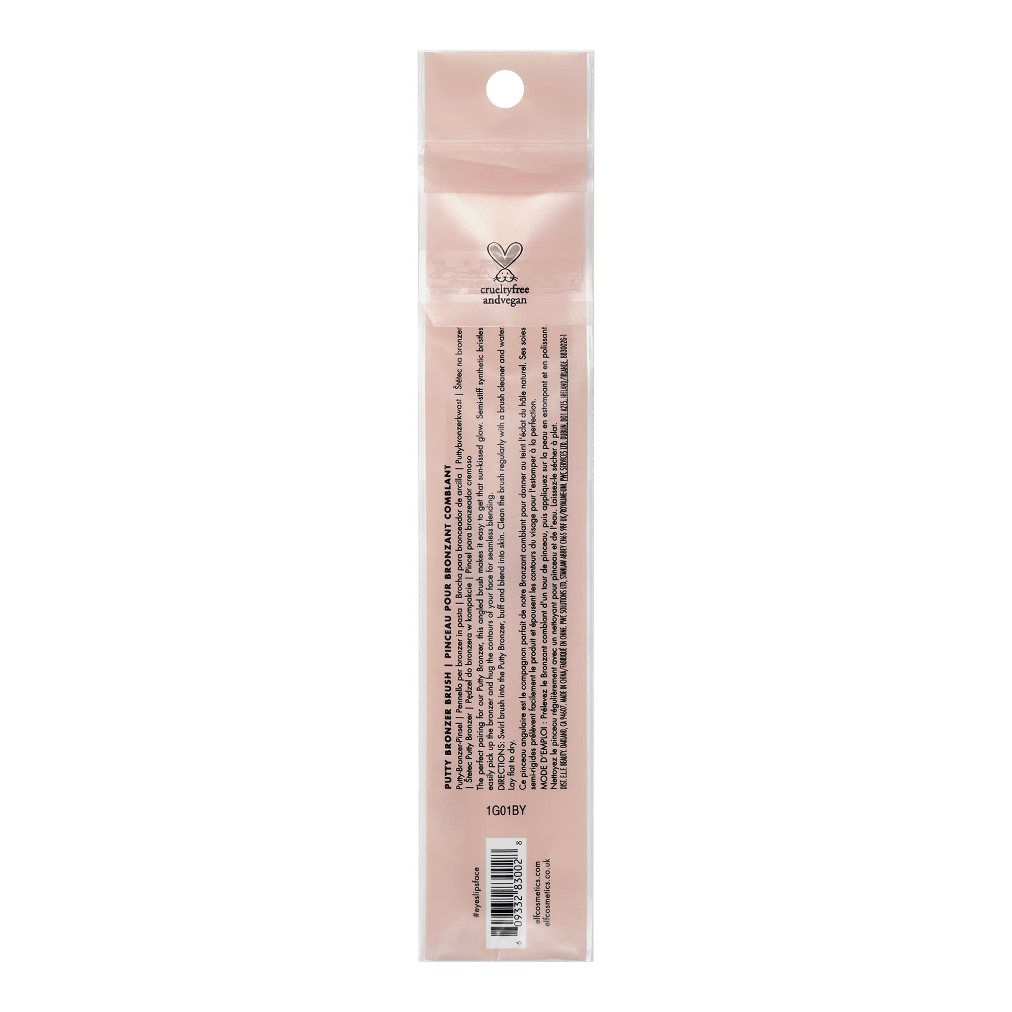 e.l.f. Putty Bronzer Brush delivers a flawless, even finish.
