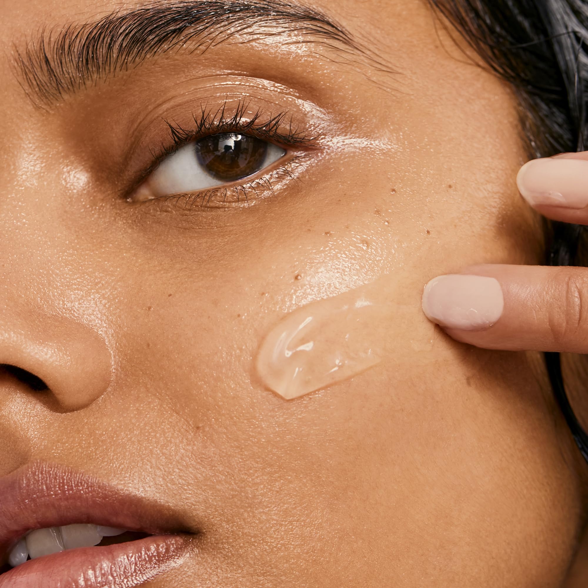 Ingredientes allantoin y squalane para hidratación suave