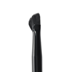e.l.f. Wing It Liner Brush curve head applying liner for a clean wing
