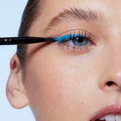 e.l.f. Wing It Liner Brush demonstrating powder eyeliner compatibility for versatile looks