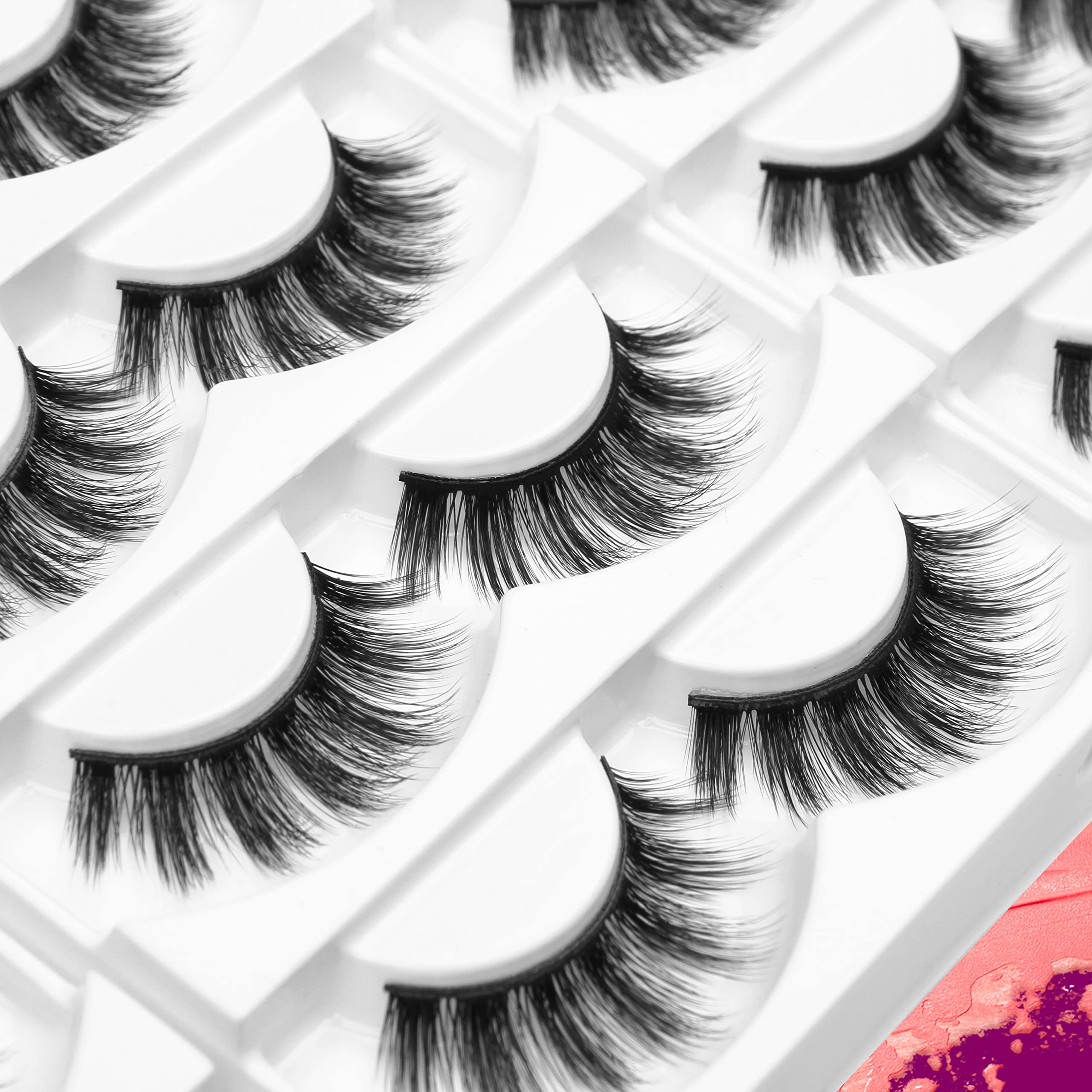 Eliace lightweight lashes provide comfortable, long-lasting wear
