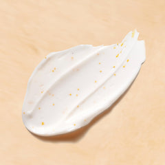 Elizabeth Arden Green Tea Honey Drops Body Cream jar close-up reveals rich, emollient texture.