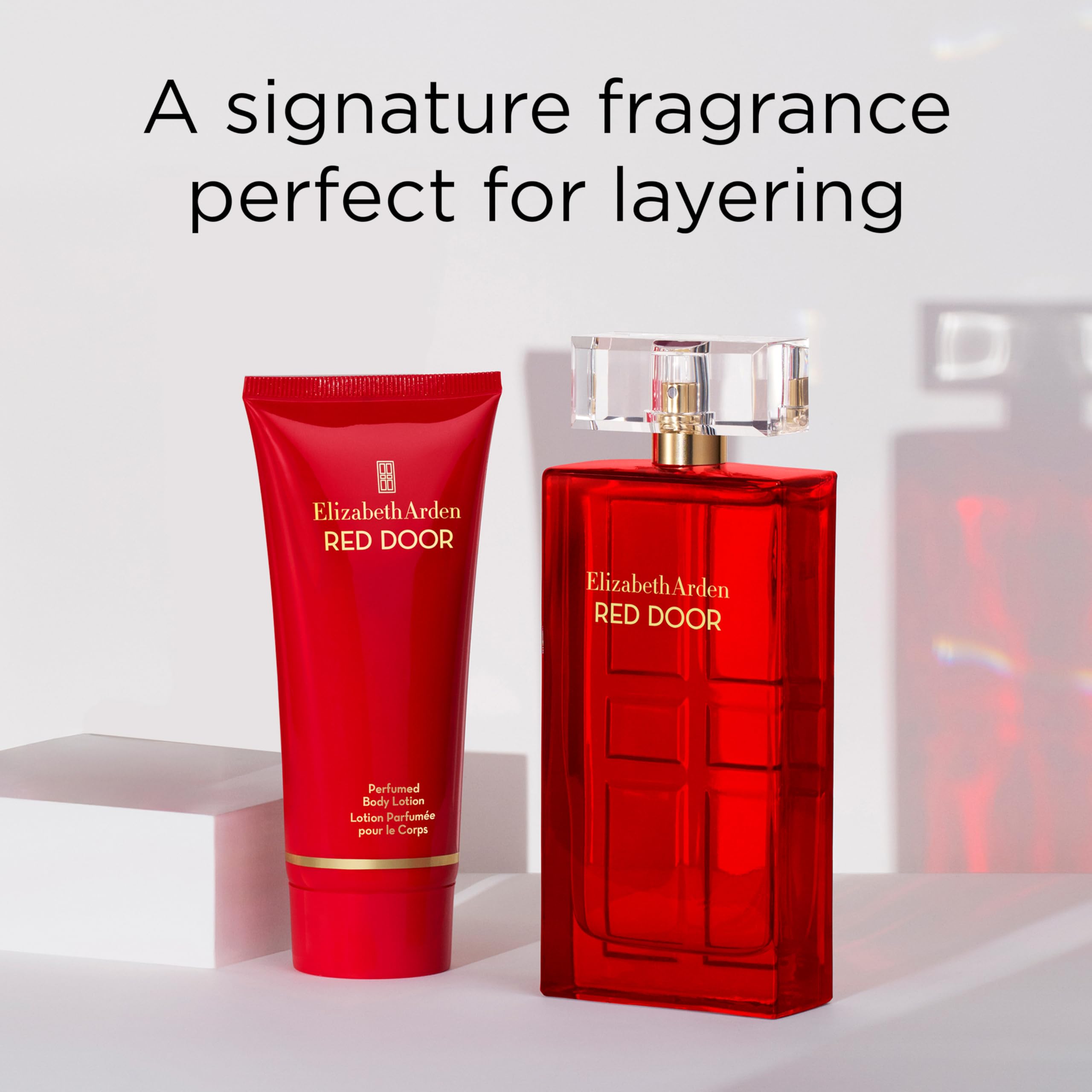 Amber-honey tones hint sandalwood base providing warm depth